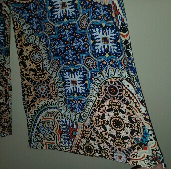 🆕 in women’s Boho palazzo pants Really cute, soft - Picture 6 of 13